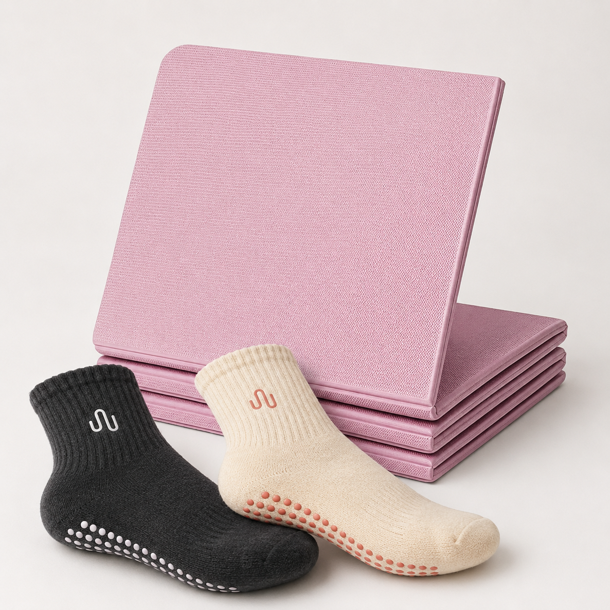 Fold2flow mat + 2 pairs of non-slip yoga socks